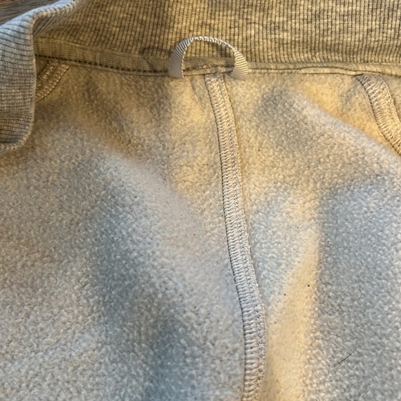 🍋Lululemon Grey Long-Sleeve, side Zip - Picture 10 of 13